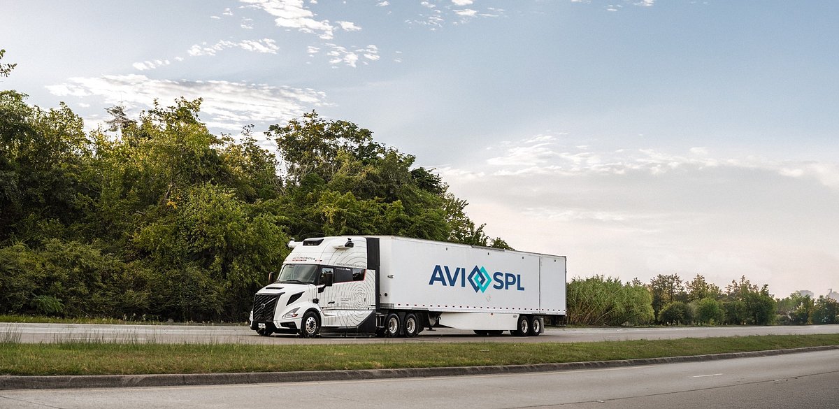 The Quiet Freight Revolution on I-45: Autonomy's Real Bottom Line