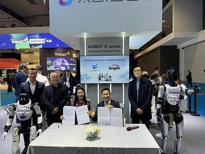 Singtel and AGIBOT to Launch Robot Leasing Service in Singapore