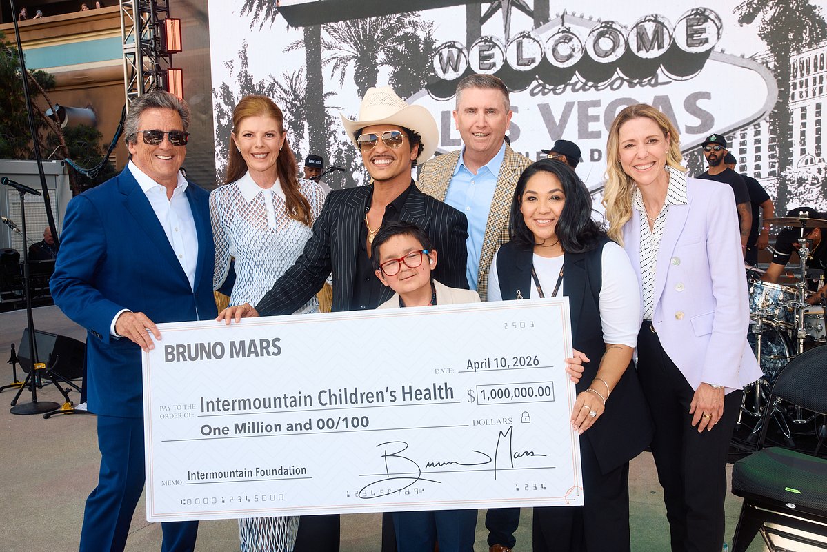 Bruno Mars Ignites $1B Children’s Hospital Dream with $1M Gift