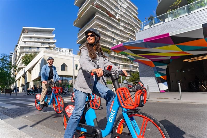 Dott Hits Profitability, Orders 45,000 Vehicles for Major Expansion