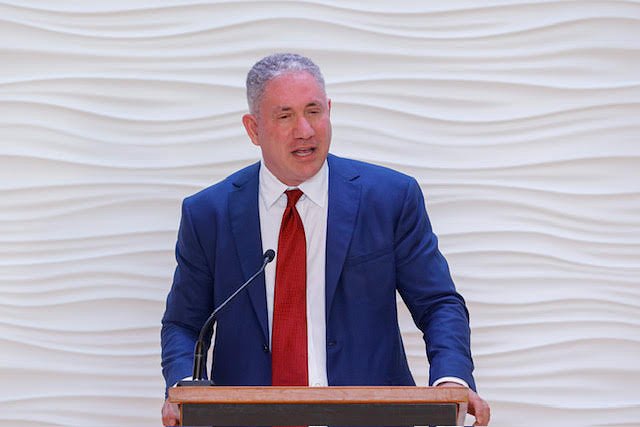 Piltch Scholarship Aims to Fuel Customer-Focused Student Innovators