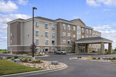 Canalta Hotels Deepens Alberta Roots with Strategic Rebrands