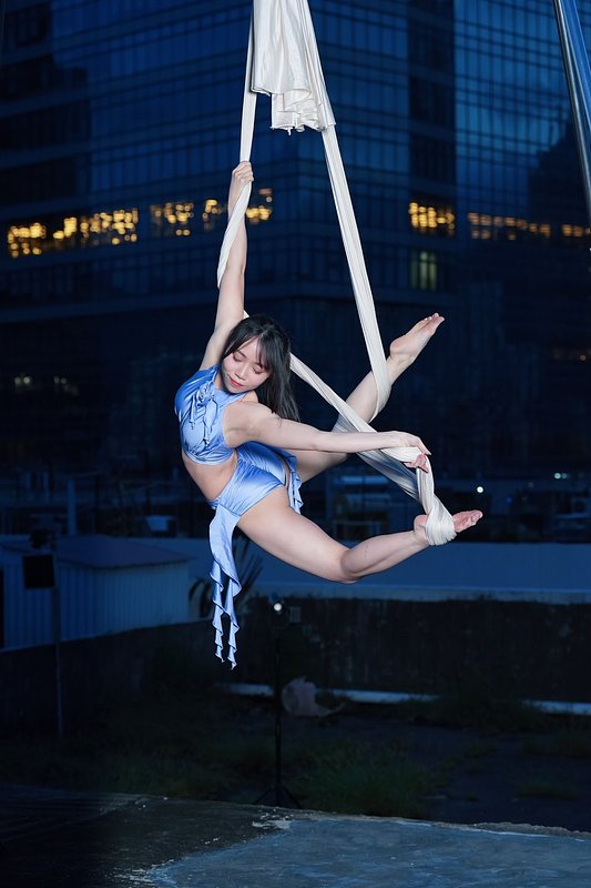 Hong Kong Performers Get a New Edge in Wellness and Skincare