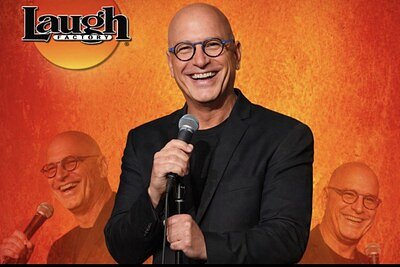 Howie Mandel Hunts for Comedy's Next Star at Laugh Factory Showcase