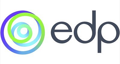 Mercedes-Benz Powers Up Solar, Driving Savings in Volatile Energy Market