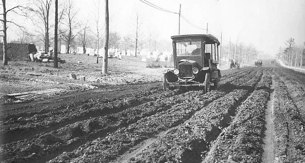 Toronto's Silent Storytellers: MPG Marks 200 Years of History