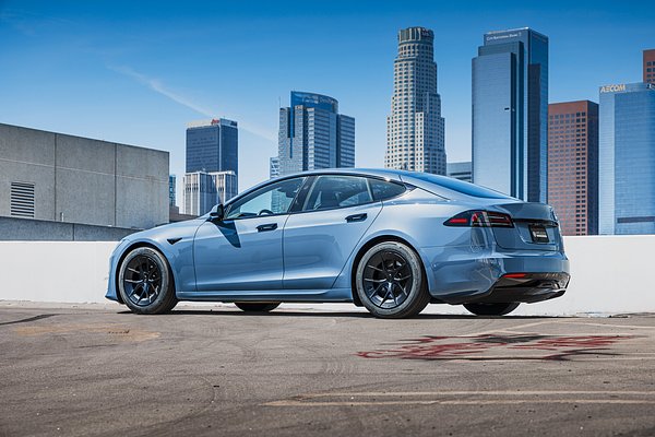 Unplugged Performance Targets Tesla S/X with New Efficiency Wheels