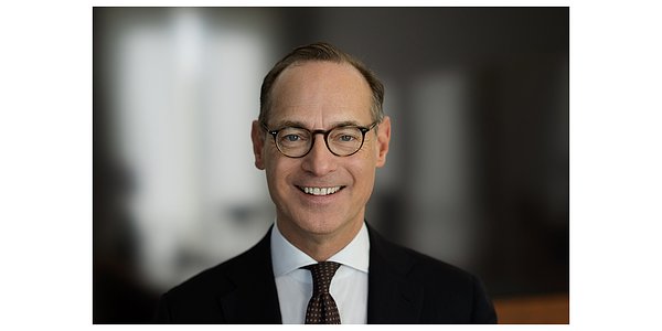Allianz Hits Record Profit on AI Edge and Diversified Strength