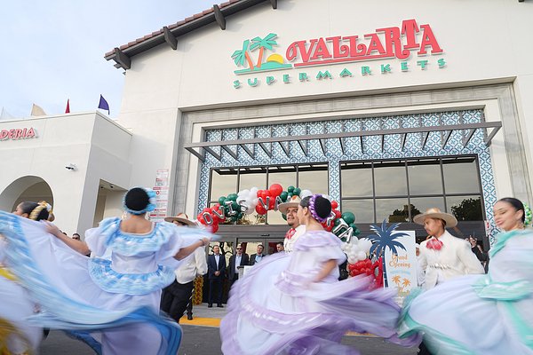 Vallarta Expands in IE, Debuts New In-Store Seafood Restaurant