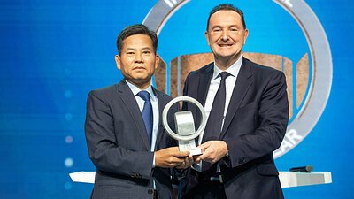 Kia Electrifies Commercial Vehicle Sector with Award-Winning PV5 Van