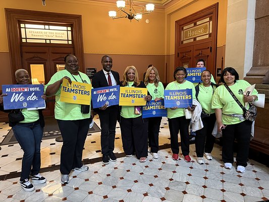 Illinois at a Crossroads: Unions Battle Waymo's Driverless Car Push