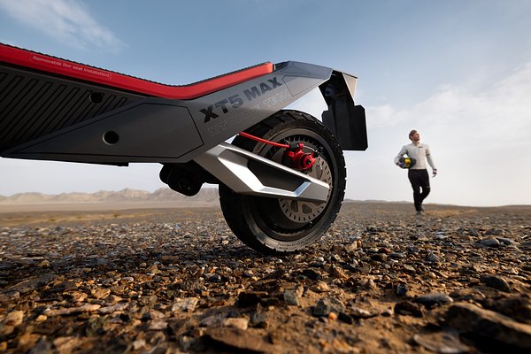 NAVEE's XT5 Pro: An All-Terrain Bet on the Green Adventure Market