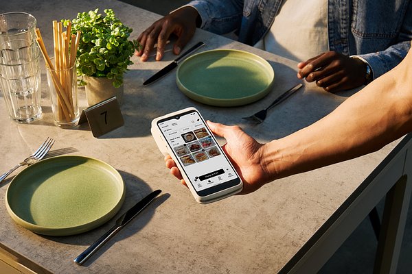 SumUp Challenges Square with New All-in-One Terminal for US SMBs