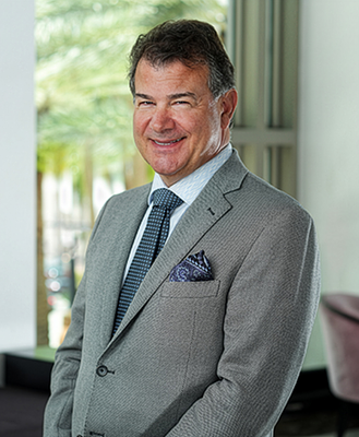 Top Pain Doc's Move Signals Major Shift in Specialized Healthcare