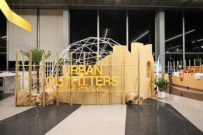 Beyond Retail: Urban Outfitters Bets on Experience to Win Holiday Shoppers